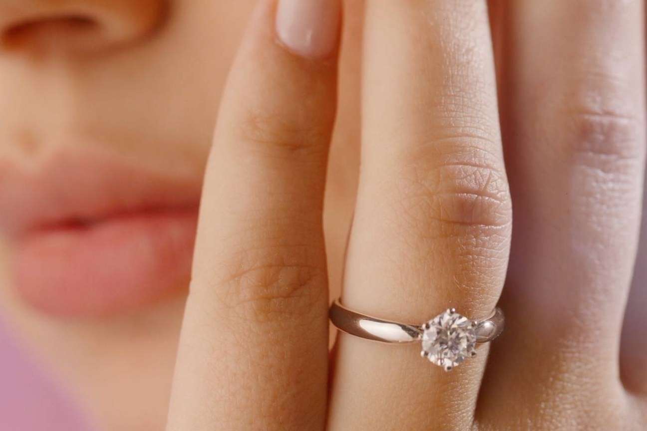 Increíbles anillos de compromiso en FARO