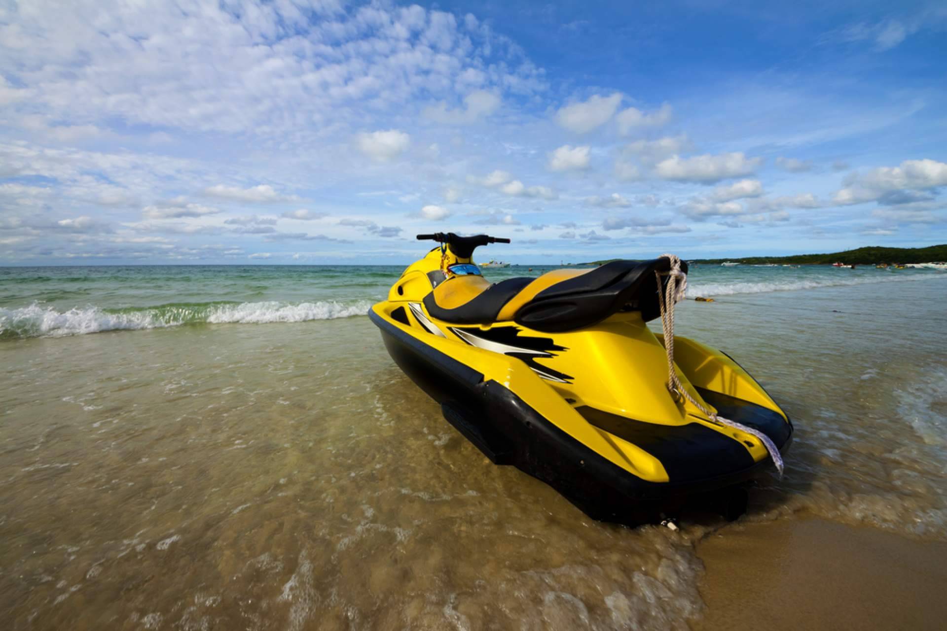 elsegurodemibarco.com explica todo lo que hay que saber sobre el seguro para motos de agua
