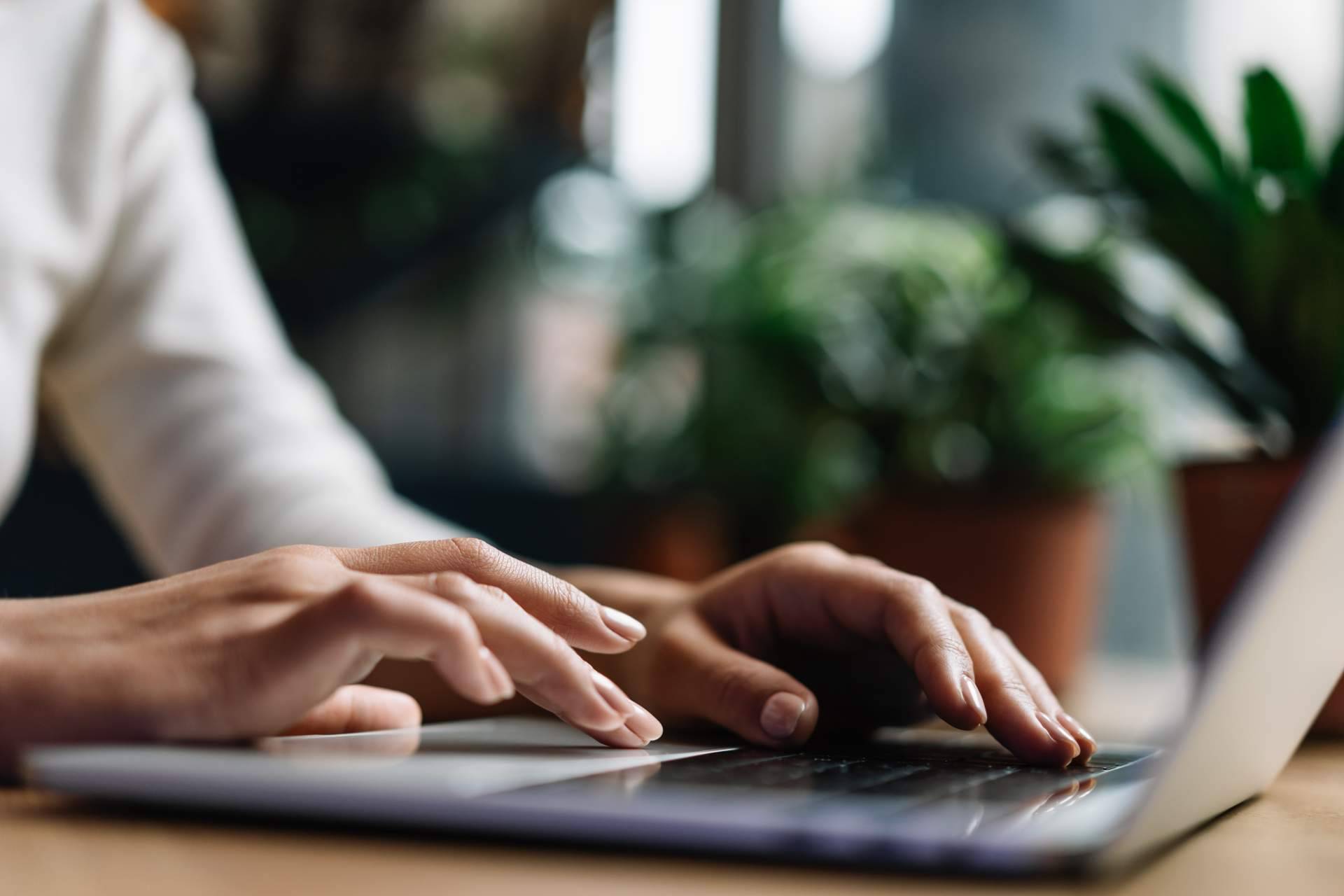 El copywriting es esencial para vender más a través de un embudo de venta, según Ana Raquel Torres
