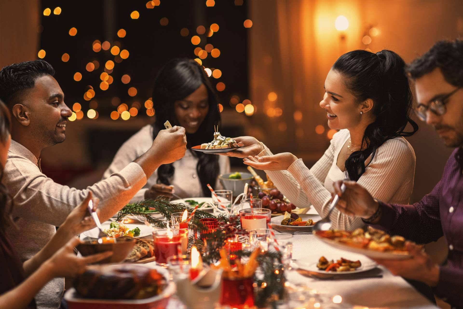 La psiconutrición ayuda a gestionar mejor el hambre emocional y los antojos navideños
