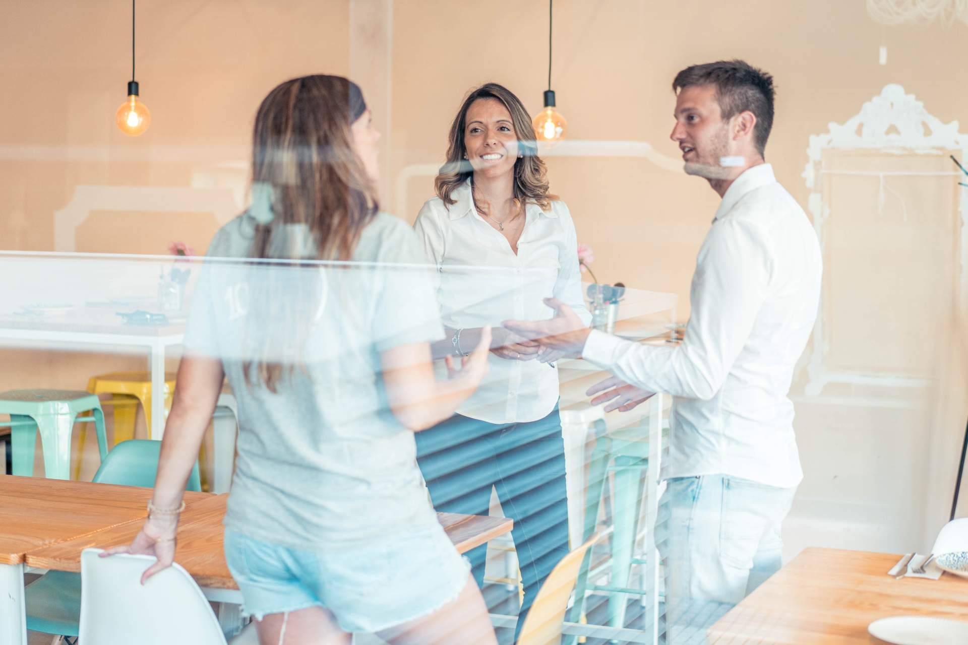 La importancia de crear líderes dentro de una empresa, con Smquatro