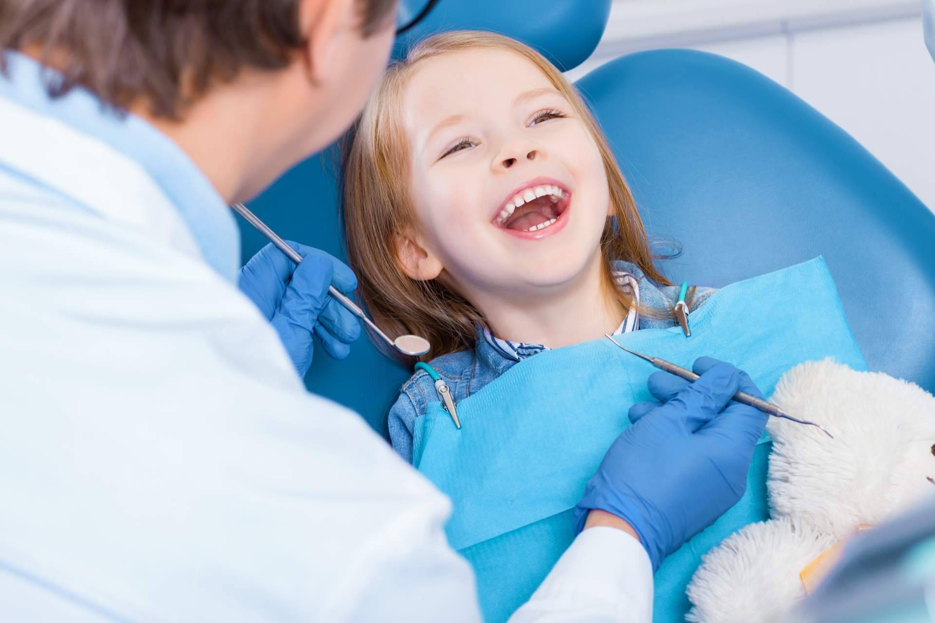¿Qué es la rehabilitación dental?, según los expertos de Clínica Dental Delgado