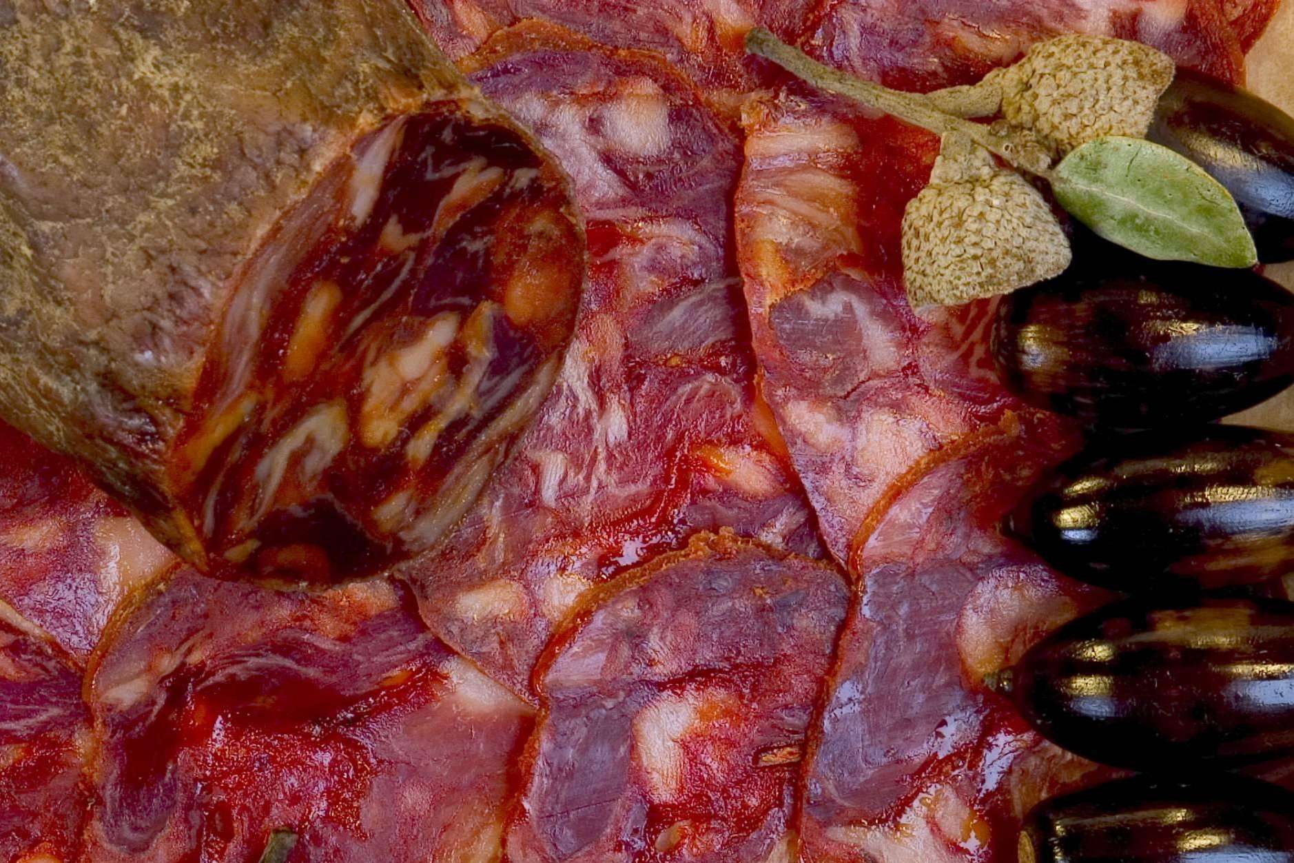 Jamón y embutidos de cerdo ibérico de bellota para cestas de Navidad
