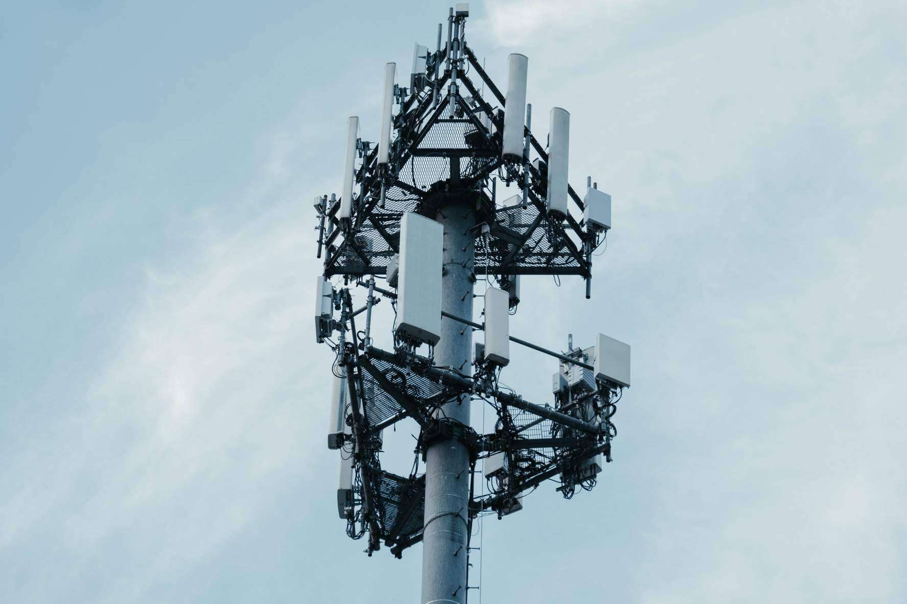 Iquall Networks acompaña el despliegue de 5G en Colombia