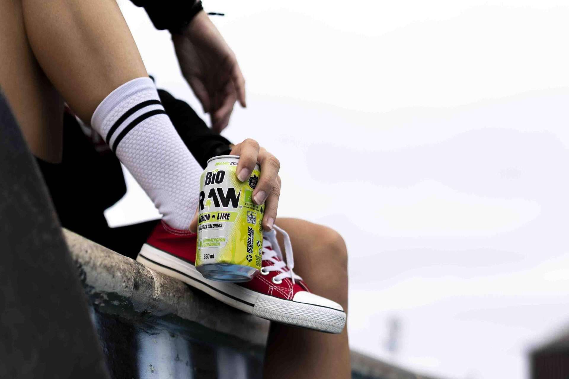 El éxito de ventas en todos los supermercados de la bebida ecológica española RAW Super Drink