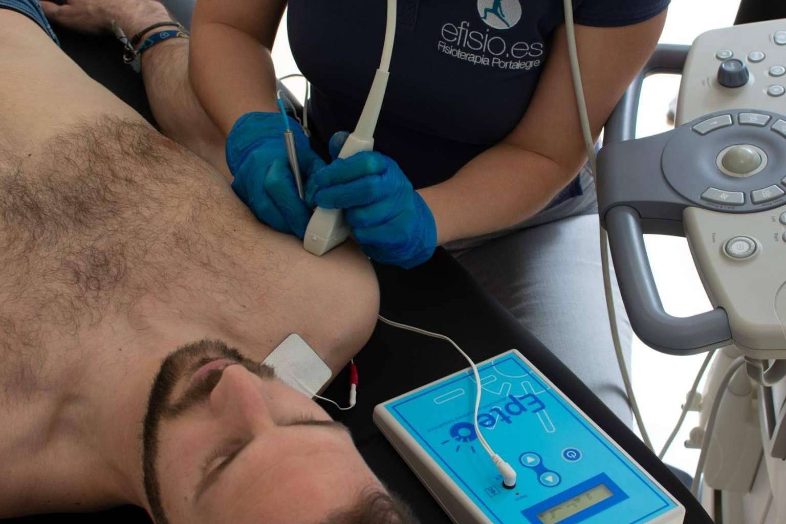 Efisio presenta su eficiente método para tratar tendinopatías y fibrosis