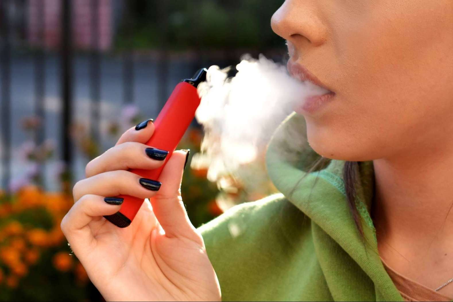 Una opción cada vez más elegida por su comodidad, los vapers desechables de VitalCigar