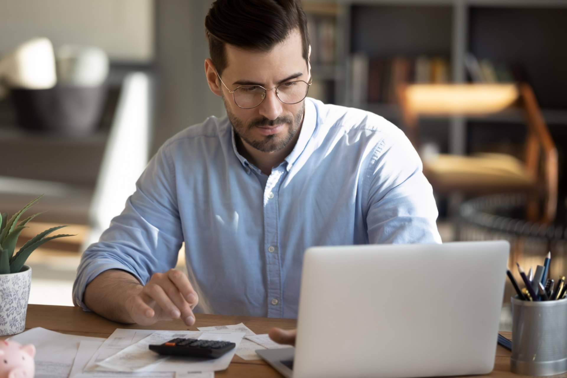 Los Peritos de Seguros y Comisarios de Averías deben ponerse las pilas
