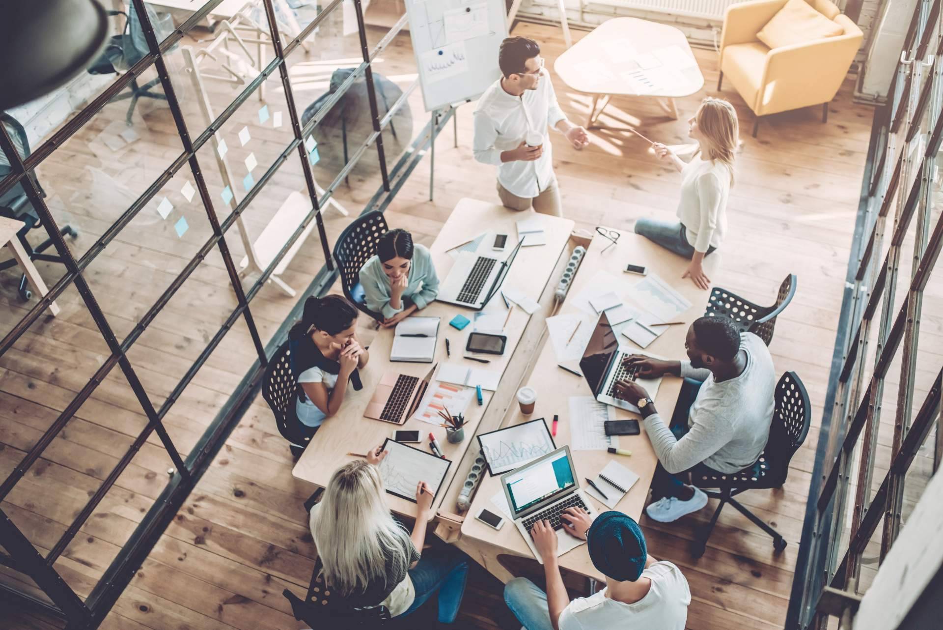 Alquilar salas de reuniones y formación en el coworking boutique en Barcelona WEKOW