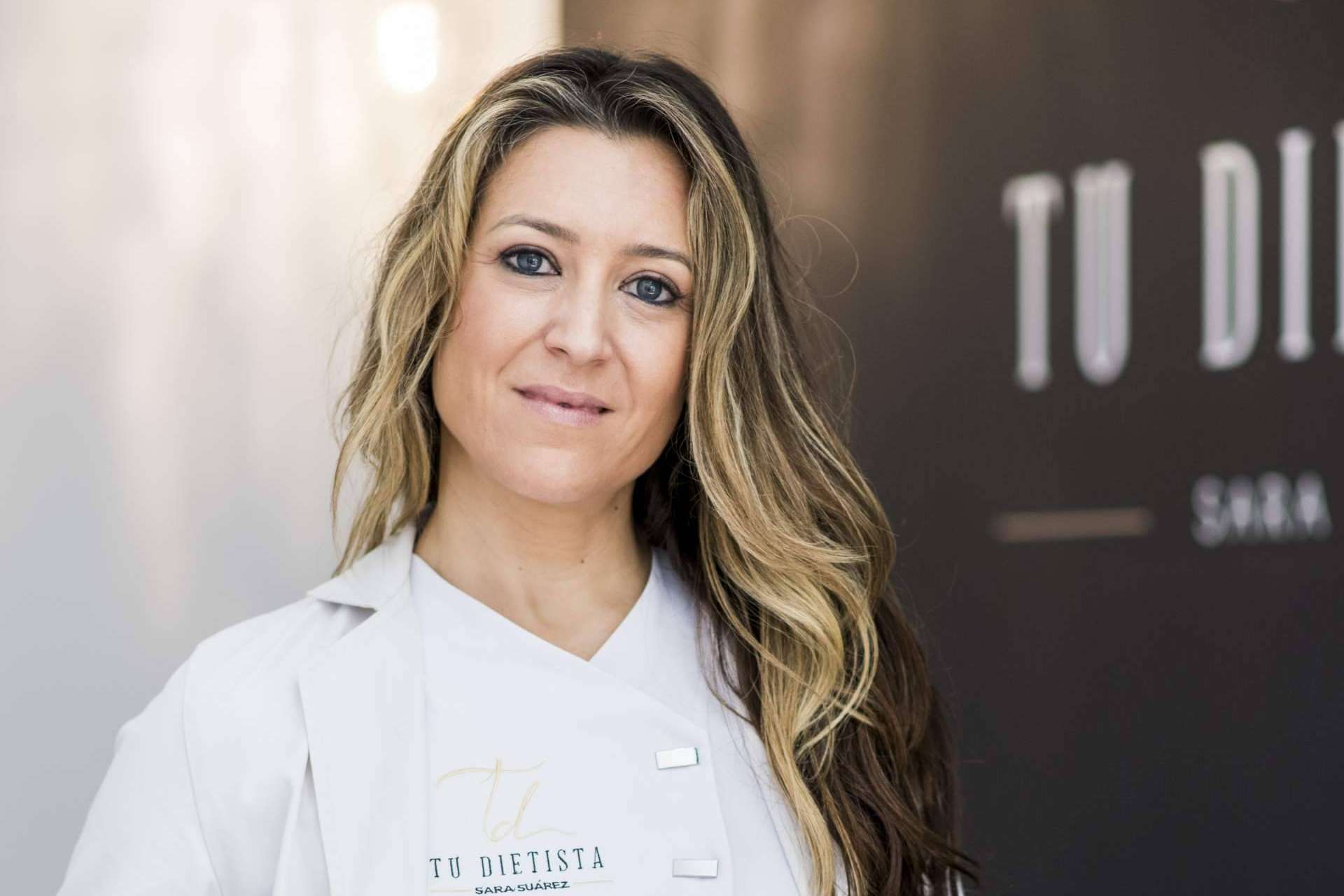 Cómo perder peso de manera saludable tras la Navidad con TU DIETISTA | Sara Suárez