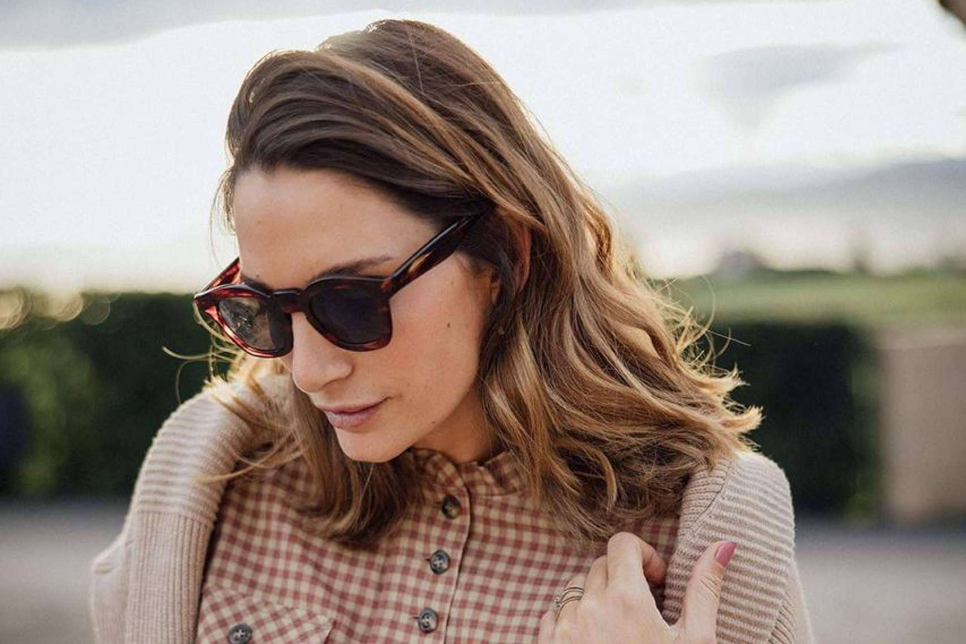 El complemento perfecto para cualquier outfit en el día a día, las gafas de sol para mujer de DuBeck Eyewear