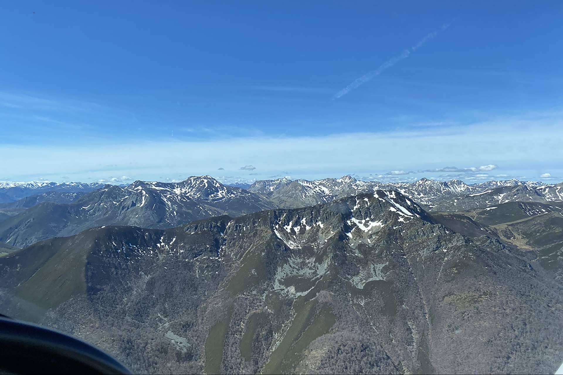 Cursos de piloto de ultraligero en Asturfly