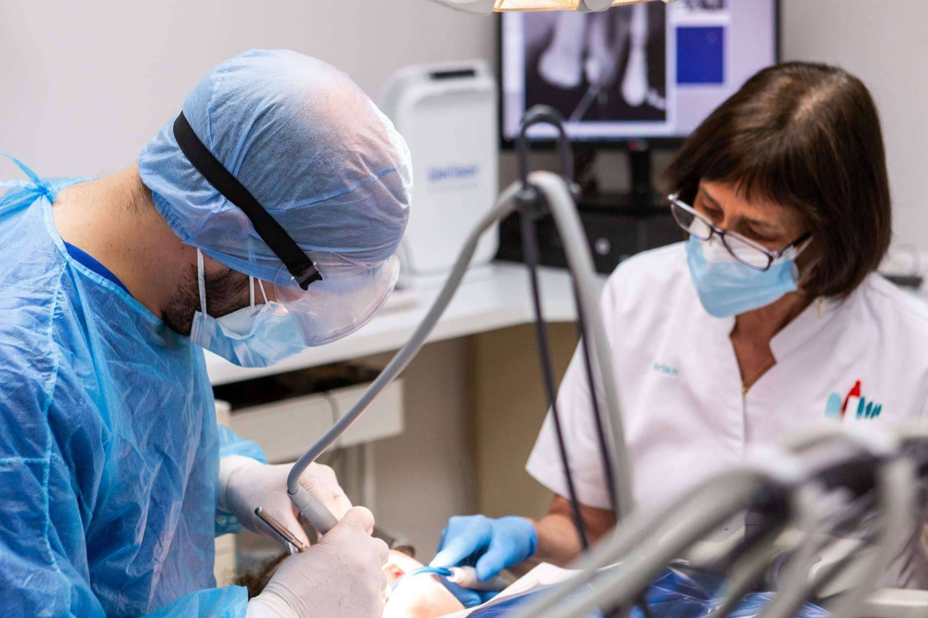 La Clínica Dental Albea es especialista en el uso de la terapia con plasma rico en plaquetas en tratamientos dentales