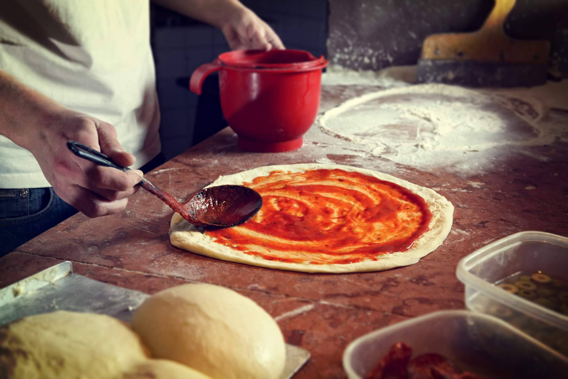 Projectum.es ayuda a obtener una licencia de actividad pizzería para abrir el negocio cuanto antes