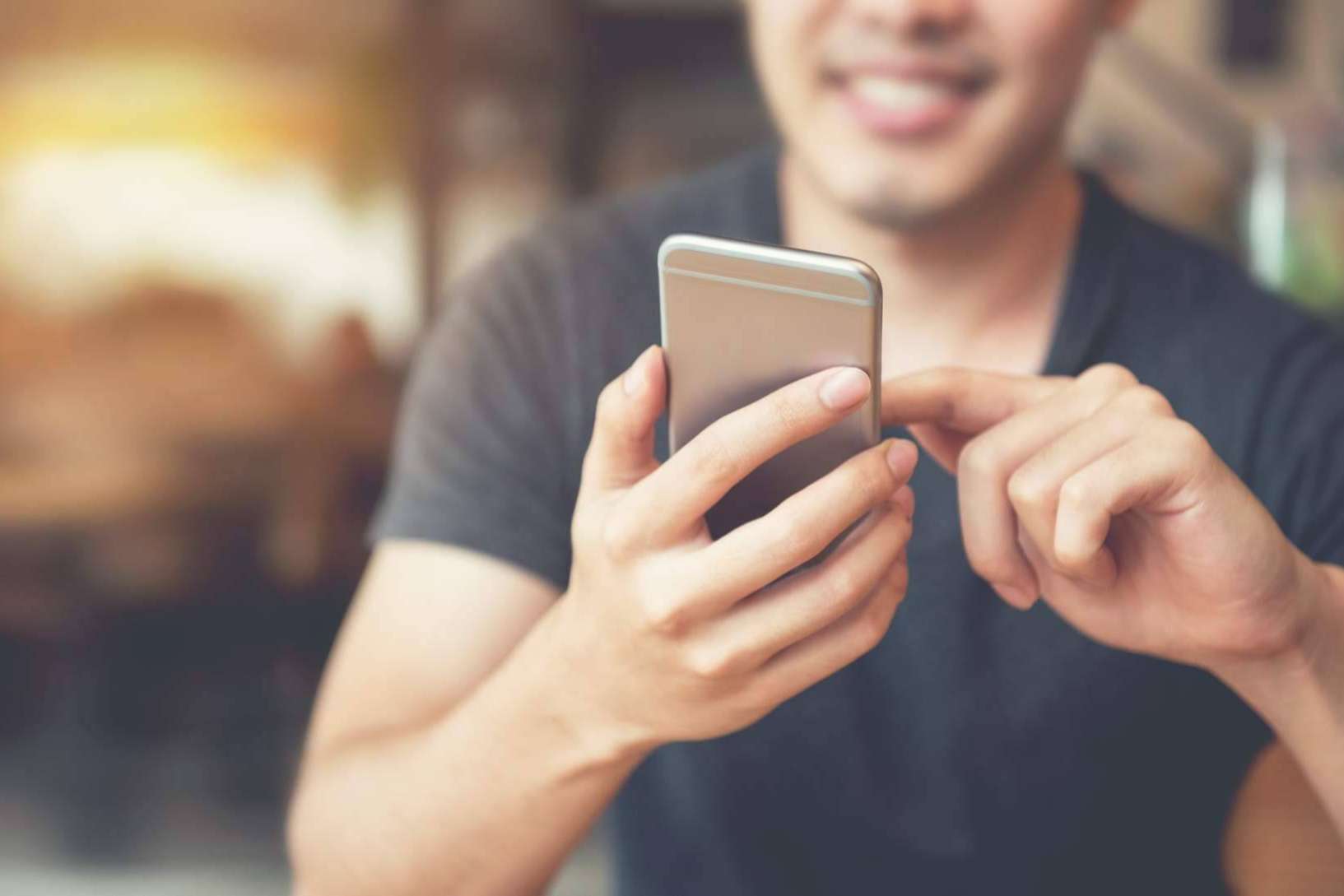 Apple Adictos y los beneficios de comprar móviles reacondicionados