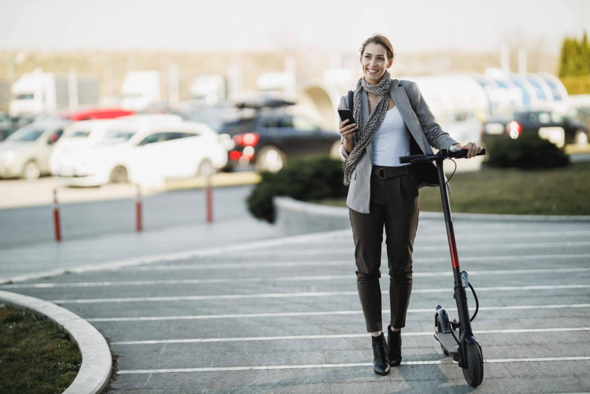 Los diversos beneficios de optar por patinetes eléctricos reacondicionados, con rhyde