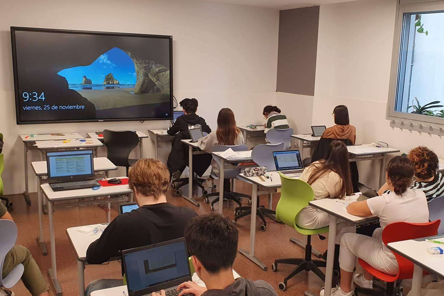 Educación secundaria trilingüe en la escuela Pàlcam, un colegio concertado Barcelona