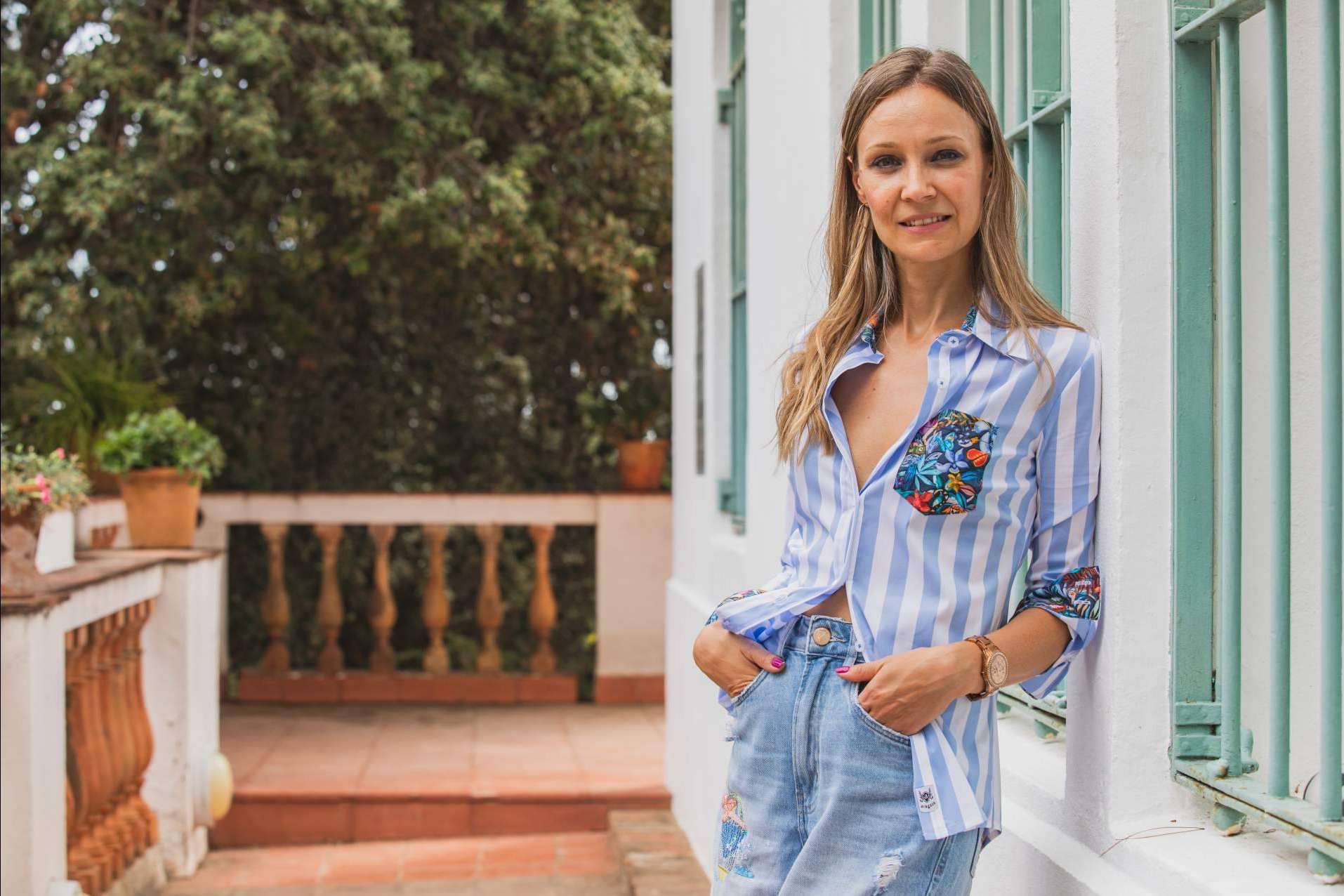 La colección de camisas Aragaza para mujer
