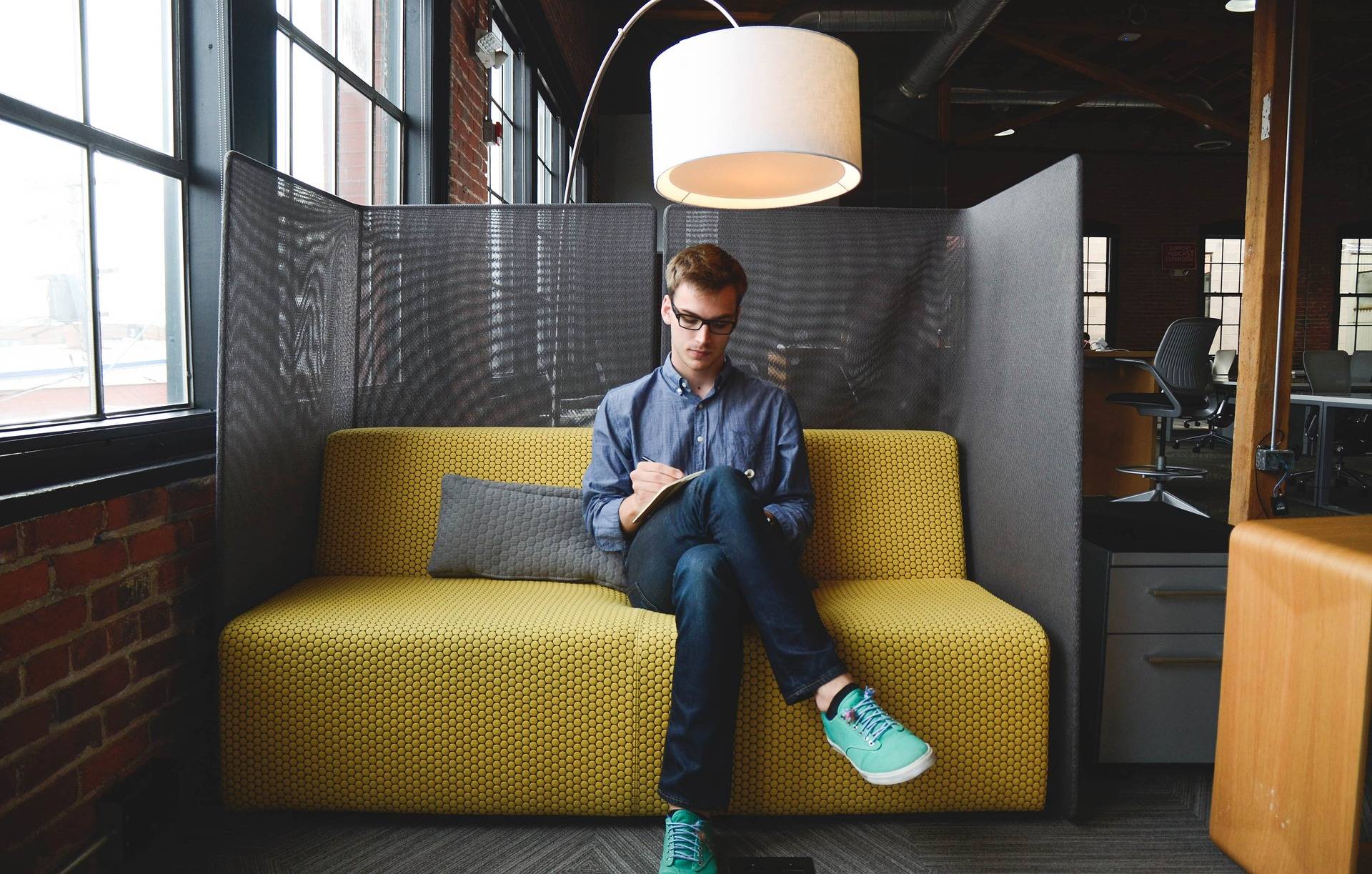 Mi Web de Salud habla de la importancia de la ergonomía en el trabajo de oficina
