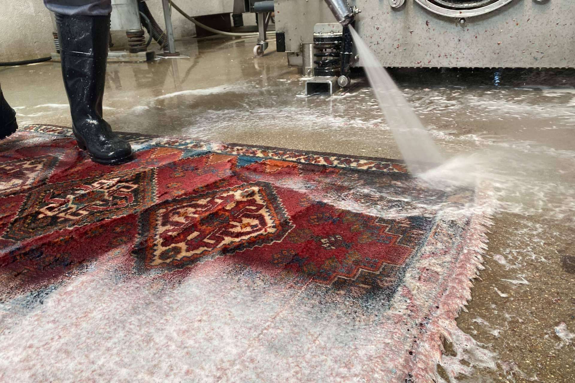 Alfombras Atiz, la compañía que ofrece un servicio de limpieza de alfombras Madrid