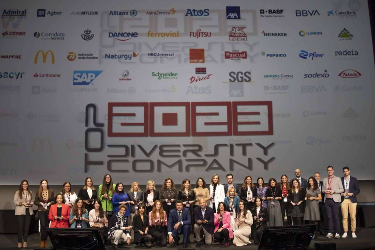 Formación y eventos, factores complementarios en la consolidación del nuevo paradigma de diversidad