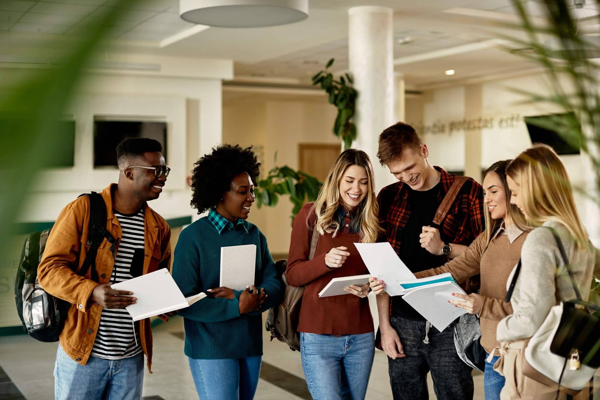 UpToYou sobre la importancia de una formación integral del docente