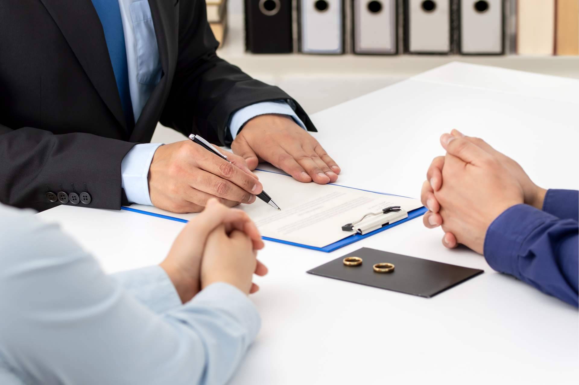 ¿Dónde conseguir un divorcio rápido ante notario en 24/48 horas? Divorcio Express