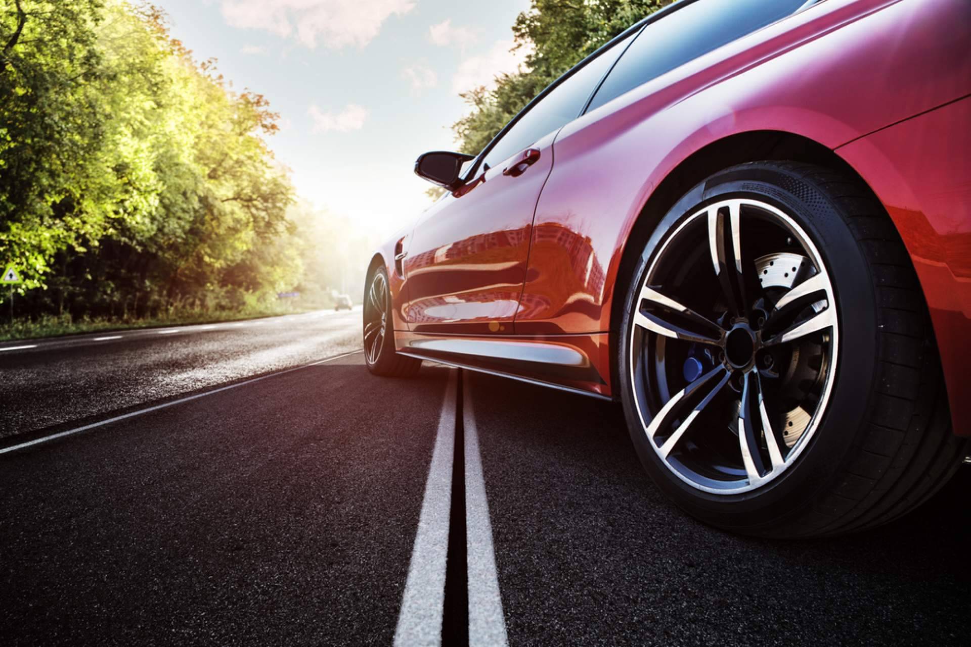 La oportunidad de conducir un coche de lujo durante el tiempo que se desee con Rent Car Deluxe