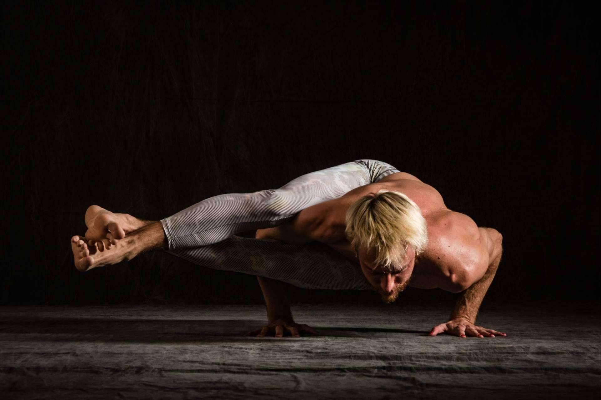 El vocabulario de yoga básico por numen yoga, de asana a namasté
