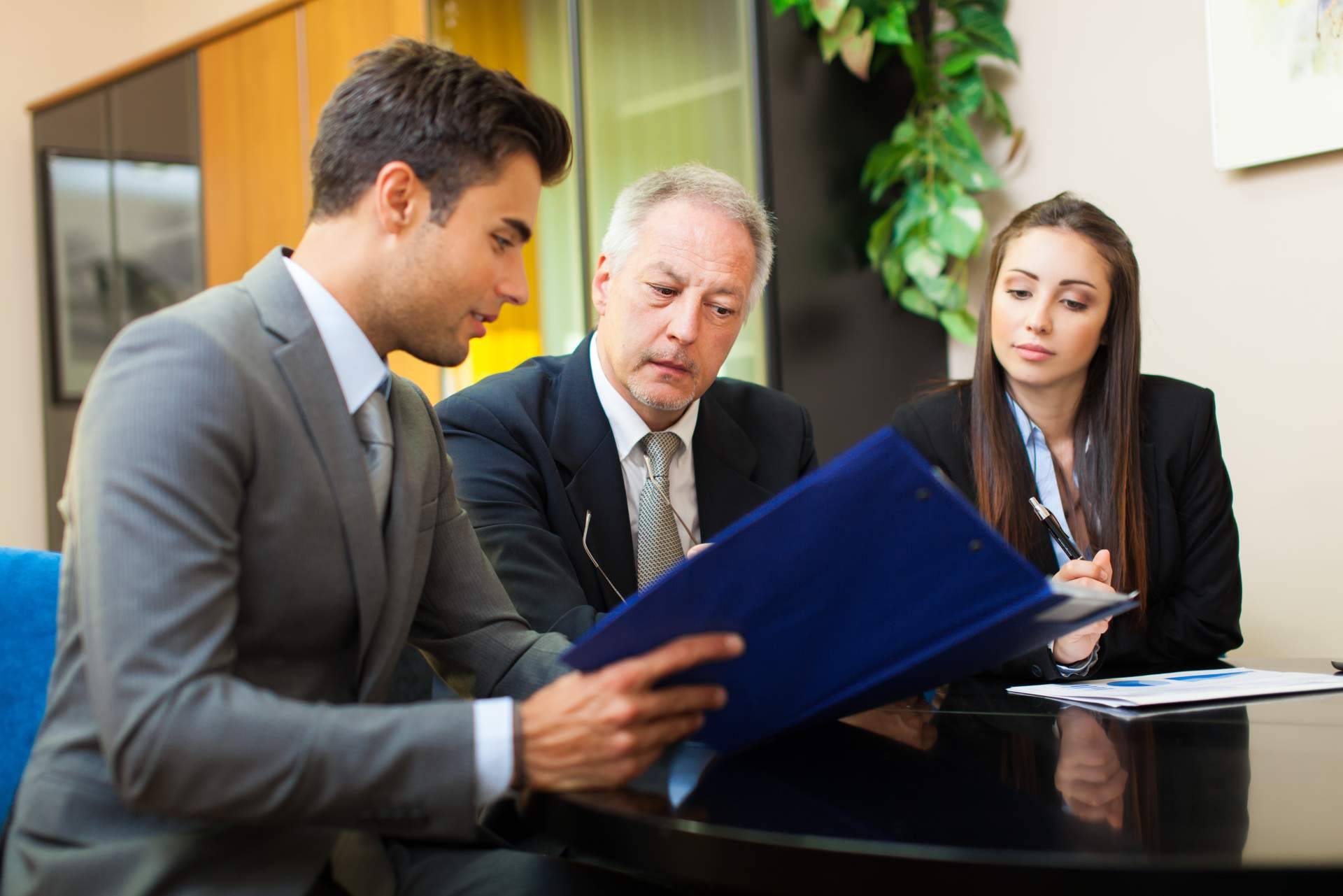 Acountax Abogados ofrece un servicio de elaboración, implantación y evaluación de un sistema de compliance, basado en la nueva normativa