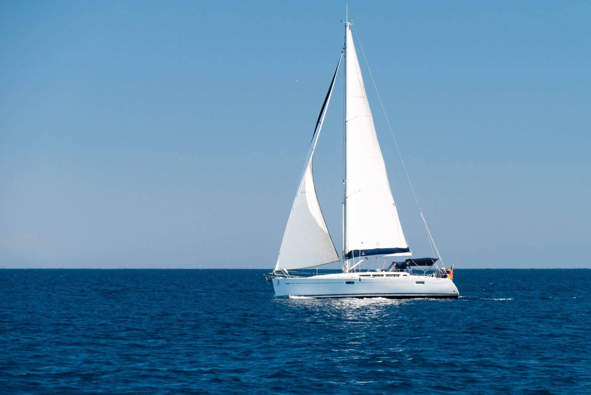 Alquiler de veleros en Valencia con Paseos Velero Valencia