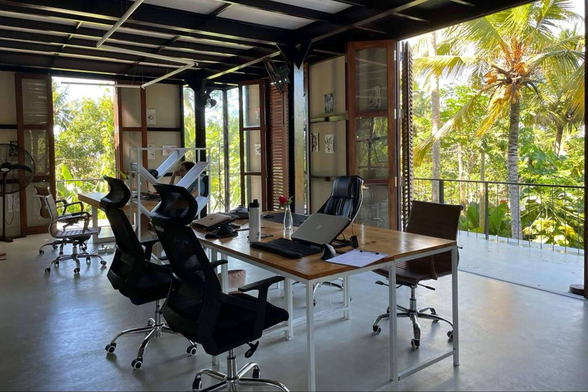 DXMID, expertos en diseño de interiores para oficinas utilizando la metodología Agile Office