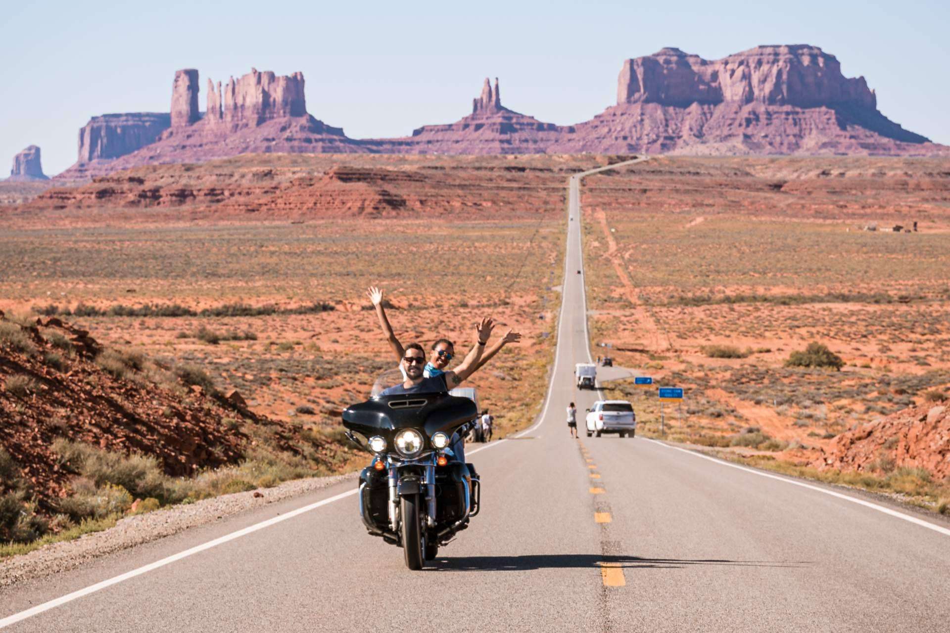 Vivir una experiencia única con Motorbeach para conocer la cultura americana con rutas en moto