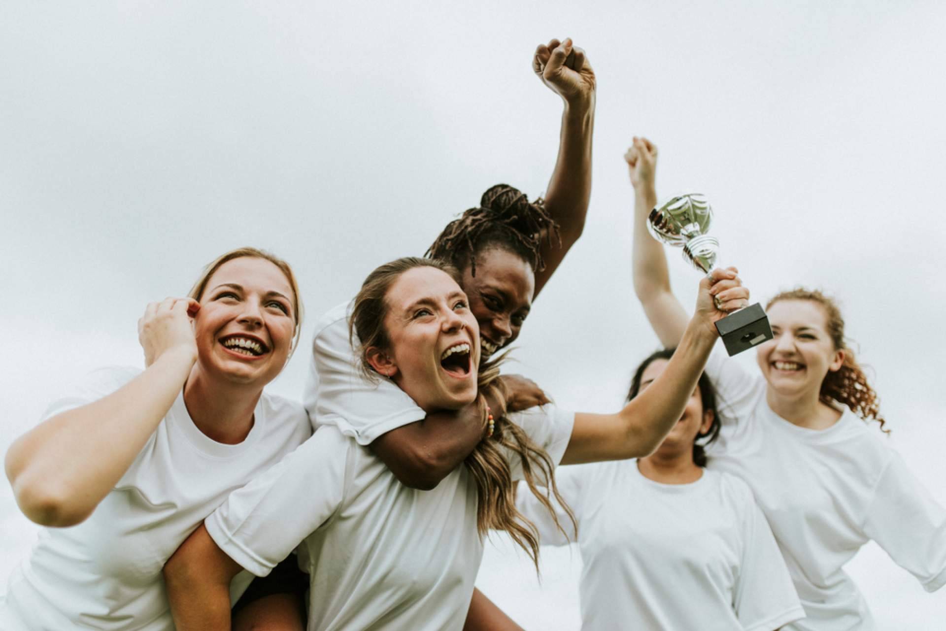Cómo inspirar a las mujeres a optar a puestos de liderazgo en el deporte, con ESEI Business School