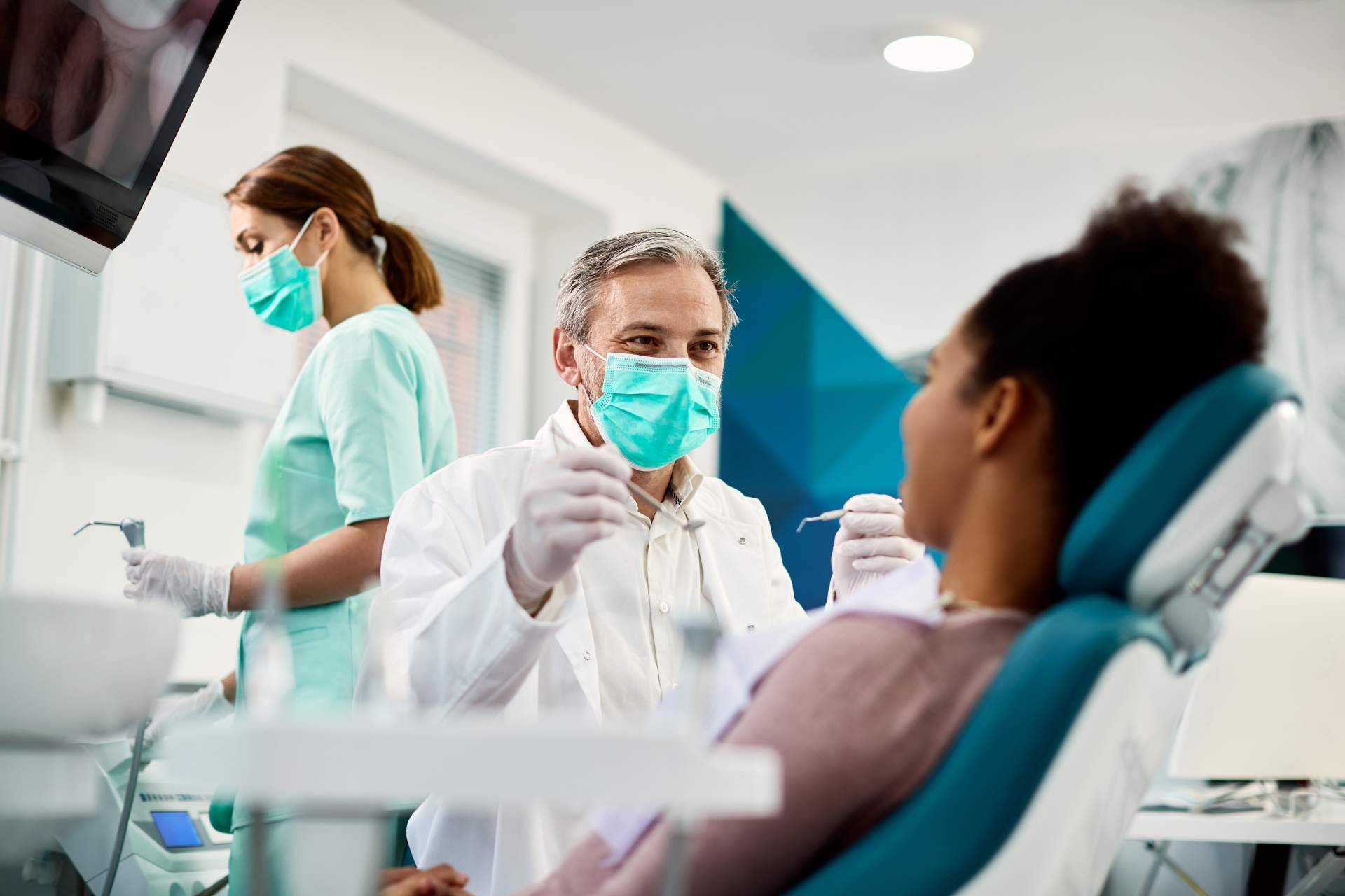 La clínica especializada en tratamientos de implantes dentales, Dr Mouth