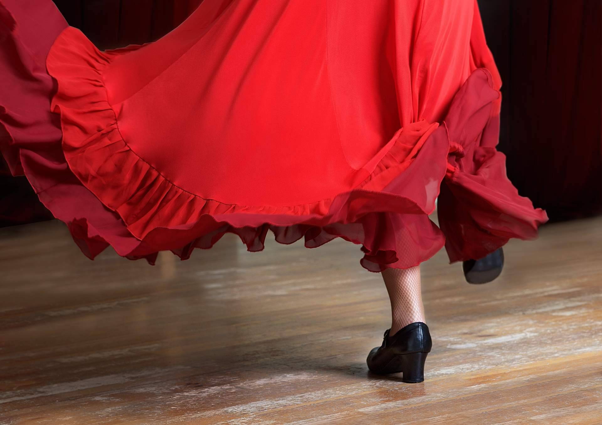 Trajes de flamenca para la Feria de Sevilla 2023, encontrar el perfecto en Viva La Feria