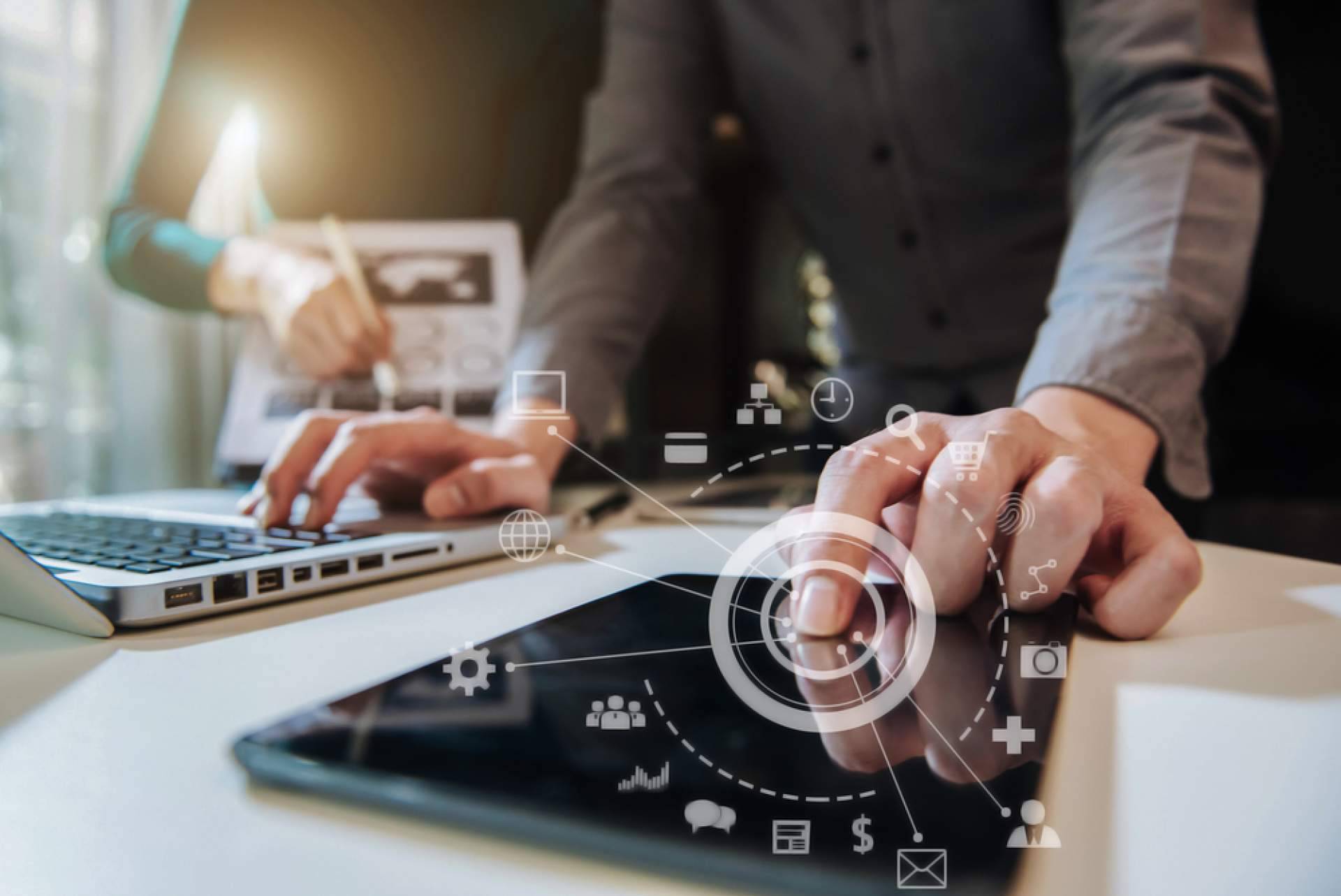 Lanzar un proyecto digital con la ayuda de Signum Comunicación