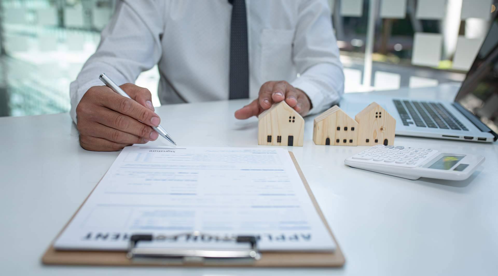 Seguros Academy explica cómo cambiar de hipoteca variable a fija