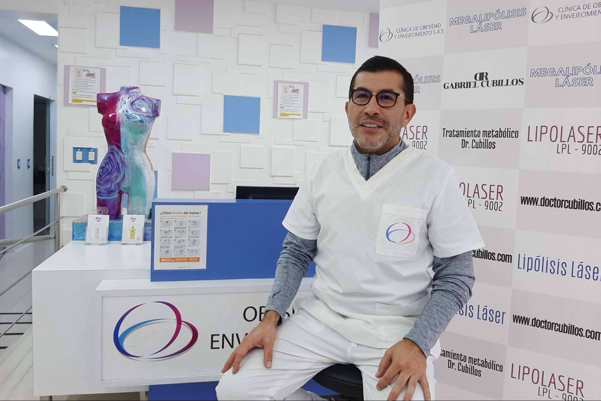 Dr. Cubillos, fundador y director científico de la Clínica Obesidad y Envejecimiento de Bogotá