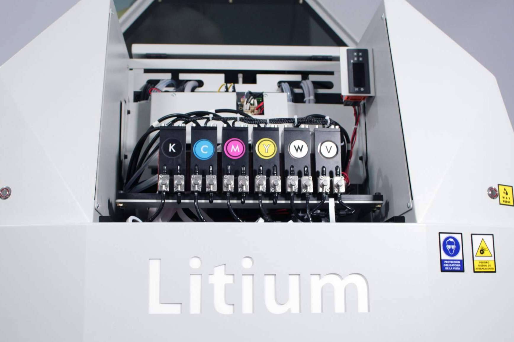 Una de las mejores herramientas de impresión es Litium 250 UV LED, de Imprimo Digital