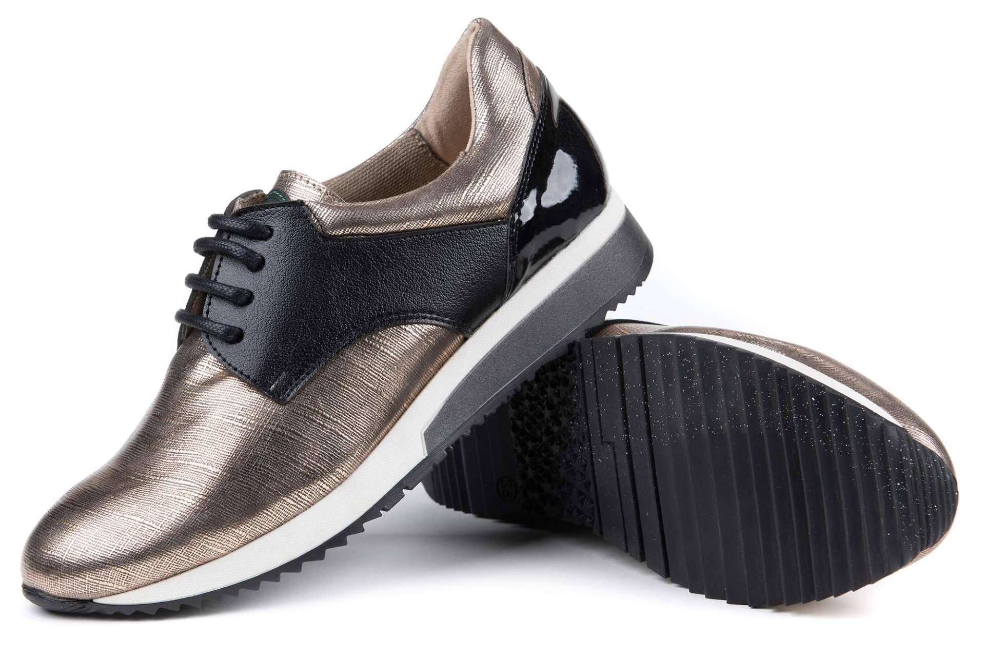 Sumarse a la tendencia sostenible con los zapatos sostenibles de Ecoalkesan