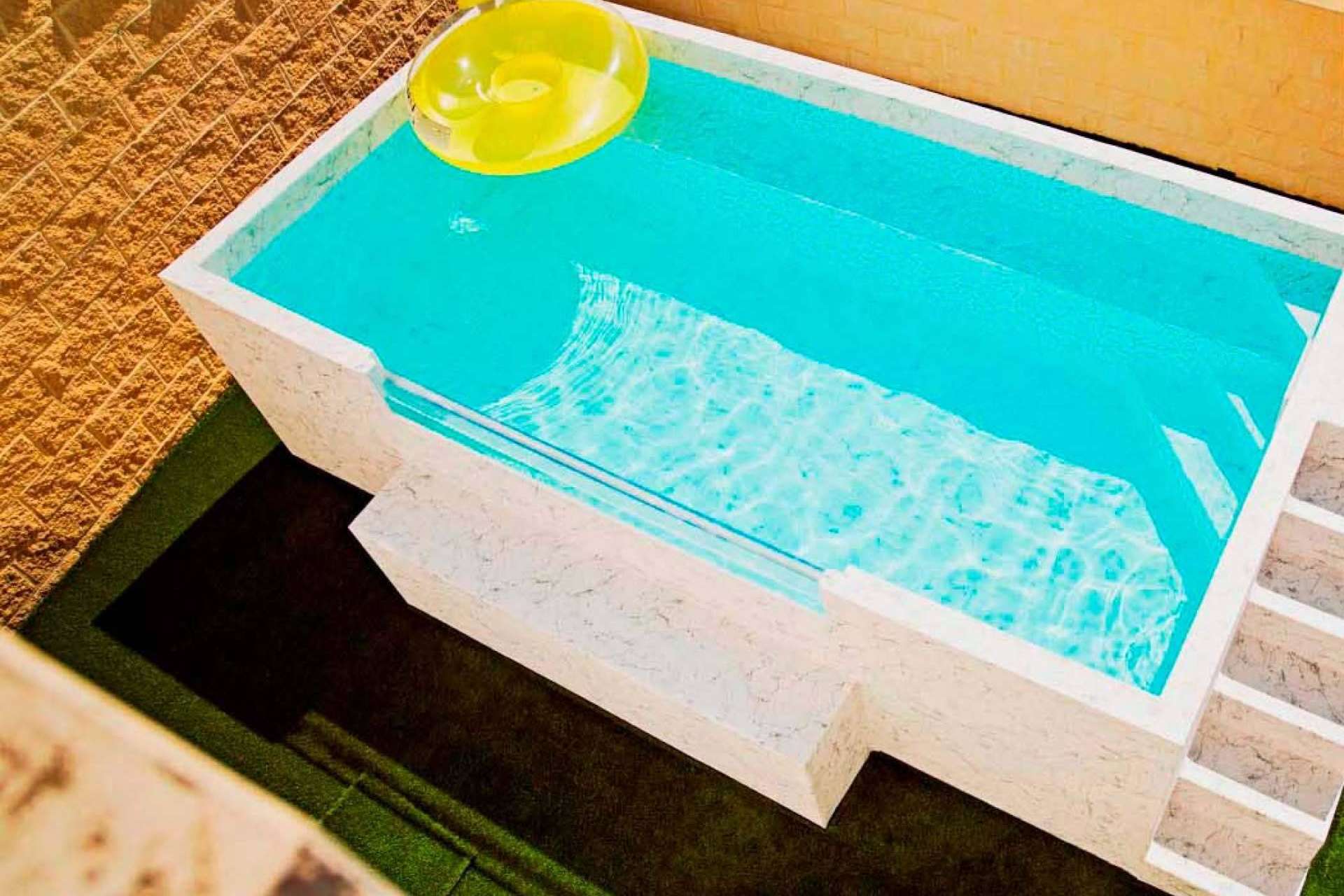 Esencial Pool ofrece el modelo Fast Pool, con una instalación rápida y un coste accesible