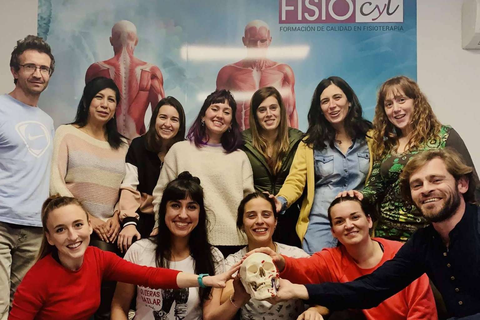 Fisiocyl posee un amplio catálogo de cursos donde se incluye su Curso de Fisioterapia Temporomandibular ATM Y Dolor de Cabeza