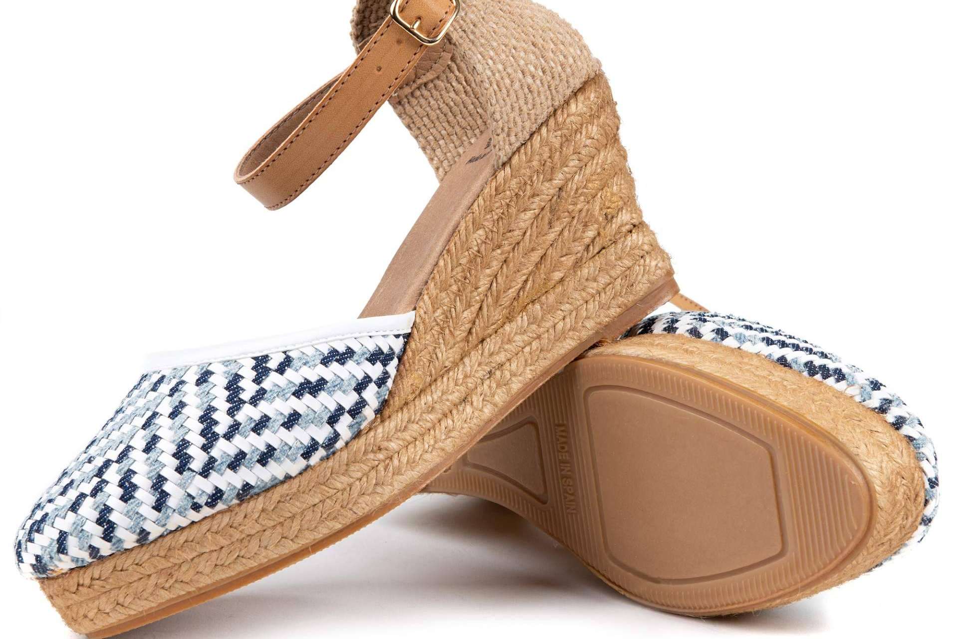 Ecoalkesan, una empresa especializada en zapatillas veganas, que dispone de las certificaciones PETA y ANIMAL FREE