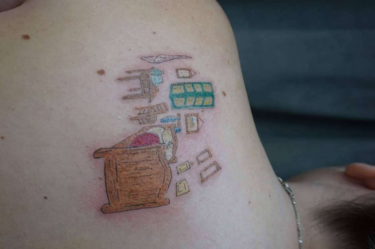Los cursos de Wanda Tatua para aprender a hacer handpoke