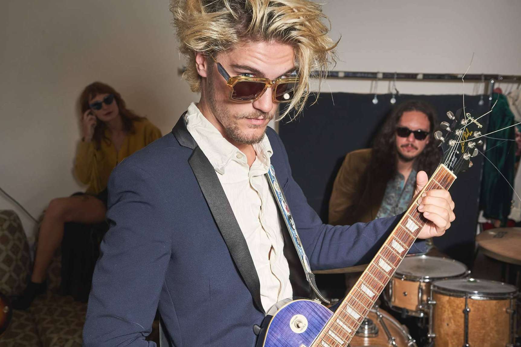 PORTRAIT es una marca de gafas que une pasión por el arte y moda y que promueve el talento de artistas globales