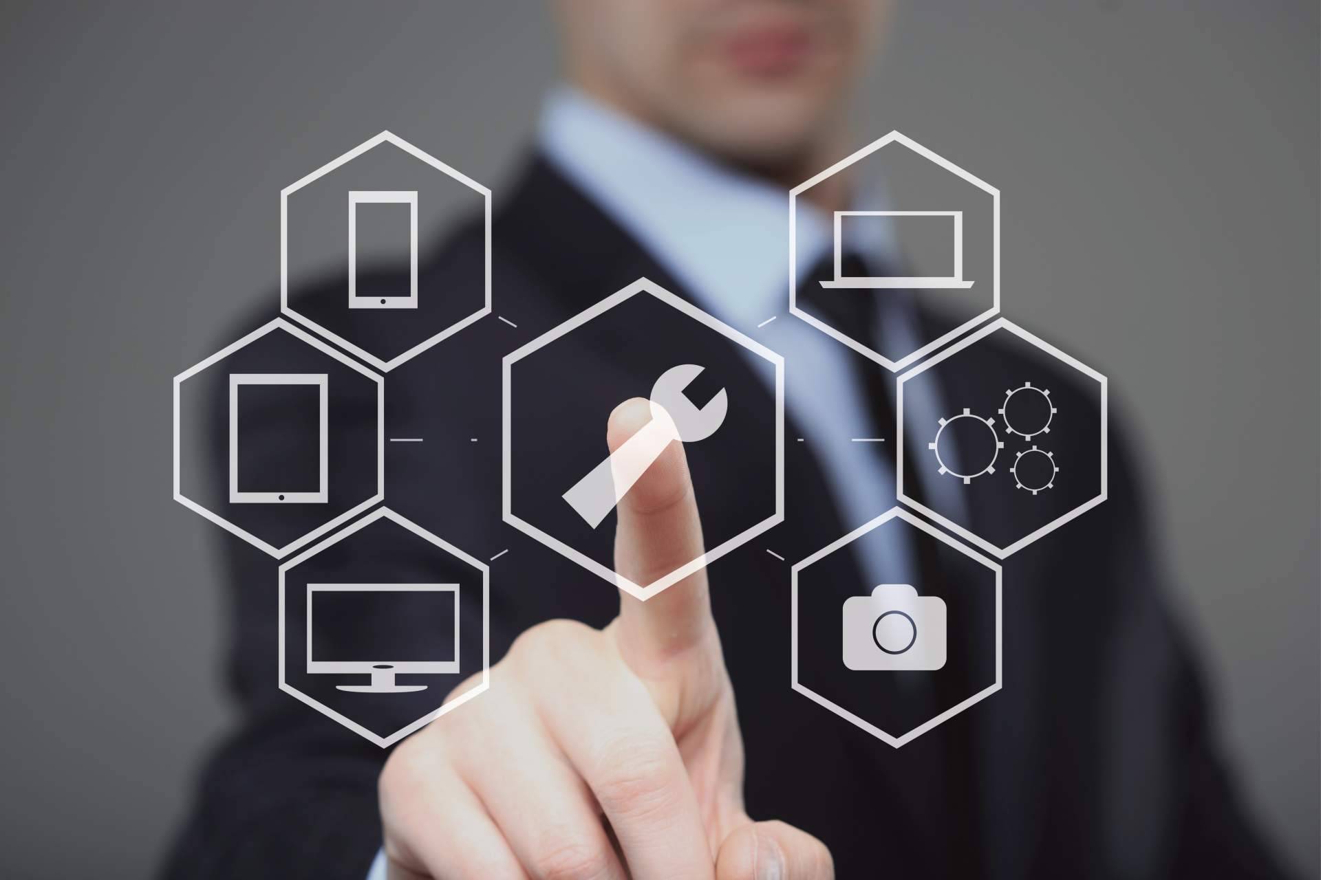 ¿Por qué es importante realizar un mantenimiento web periódicamente?, por Somos Peces Voladores