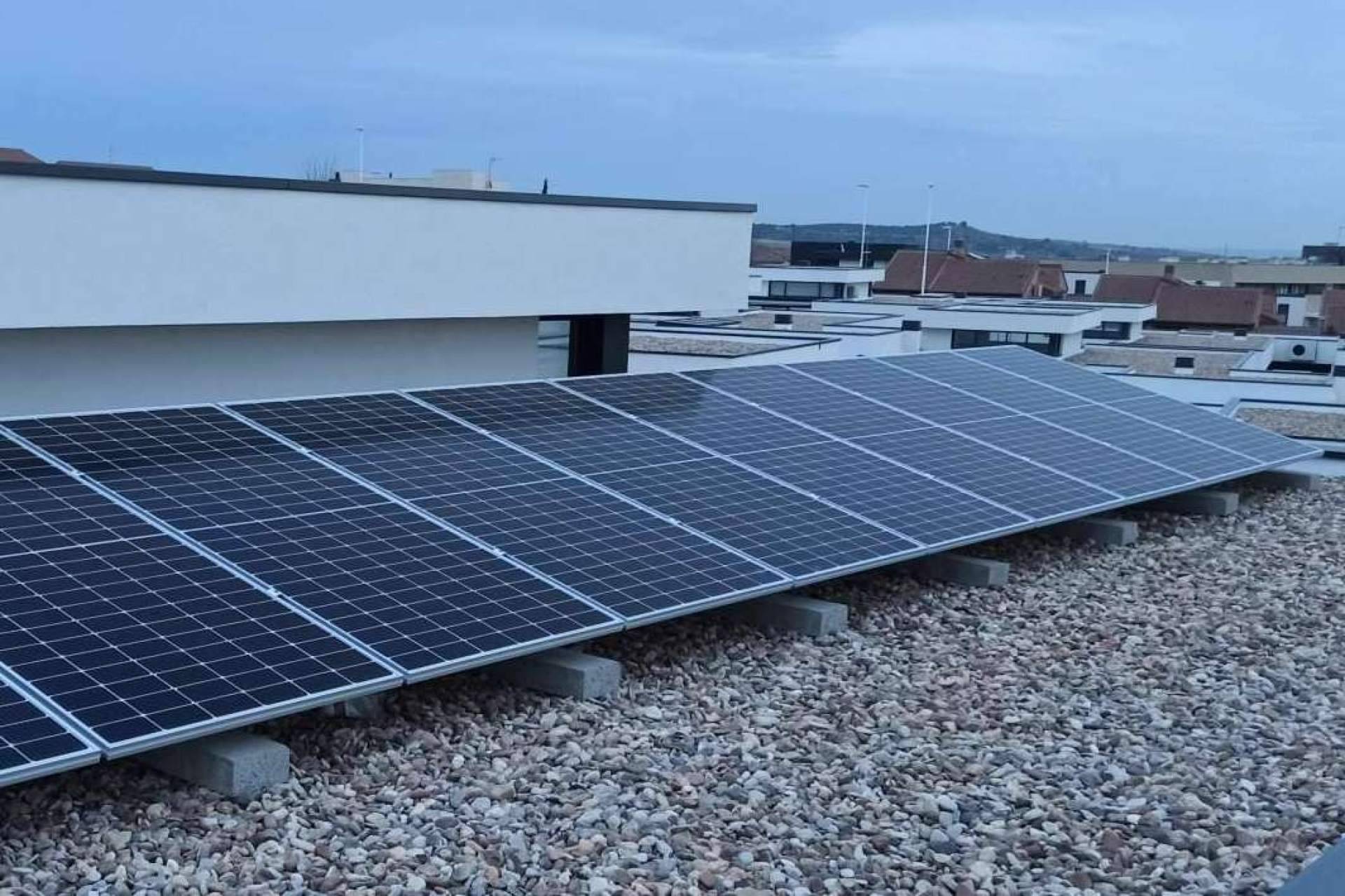 Instalación de energía solar fotovoltaica y placas solares en Madrid y Toledo, de la mano de Silithium