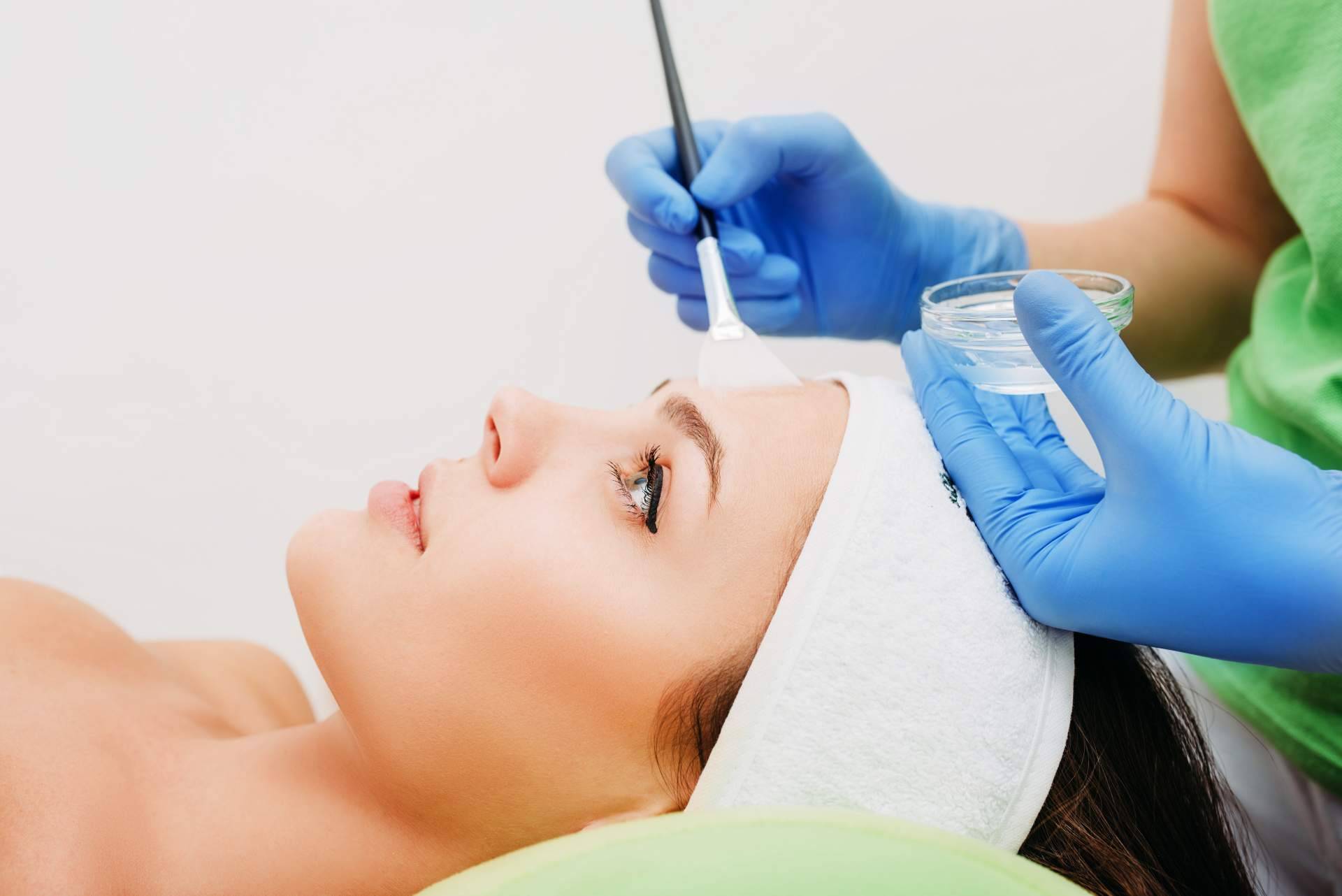 Conseguir una piel radiante con el peeling efecto terapéutico y rejuvenecedor de Vitaliderma Skindiet