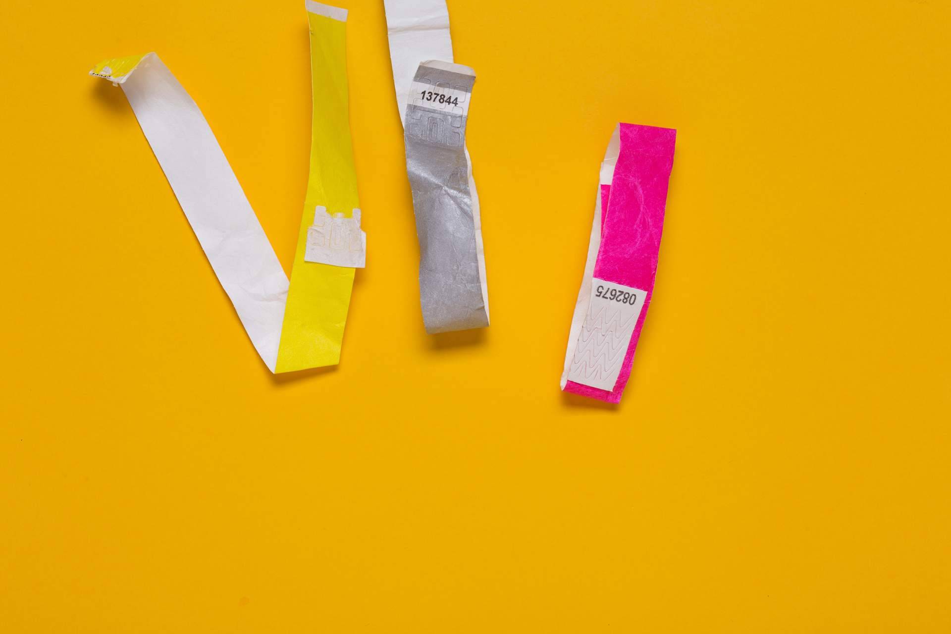 Pulseras Tyvek; la opción perfecta para identificación en eventos gracias a su resistencia y adaptabilidad